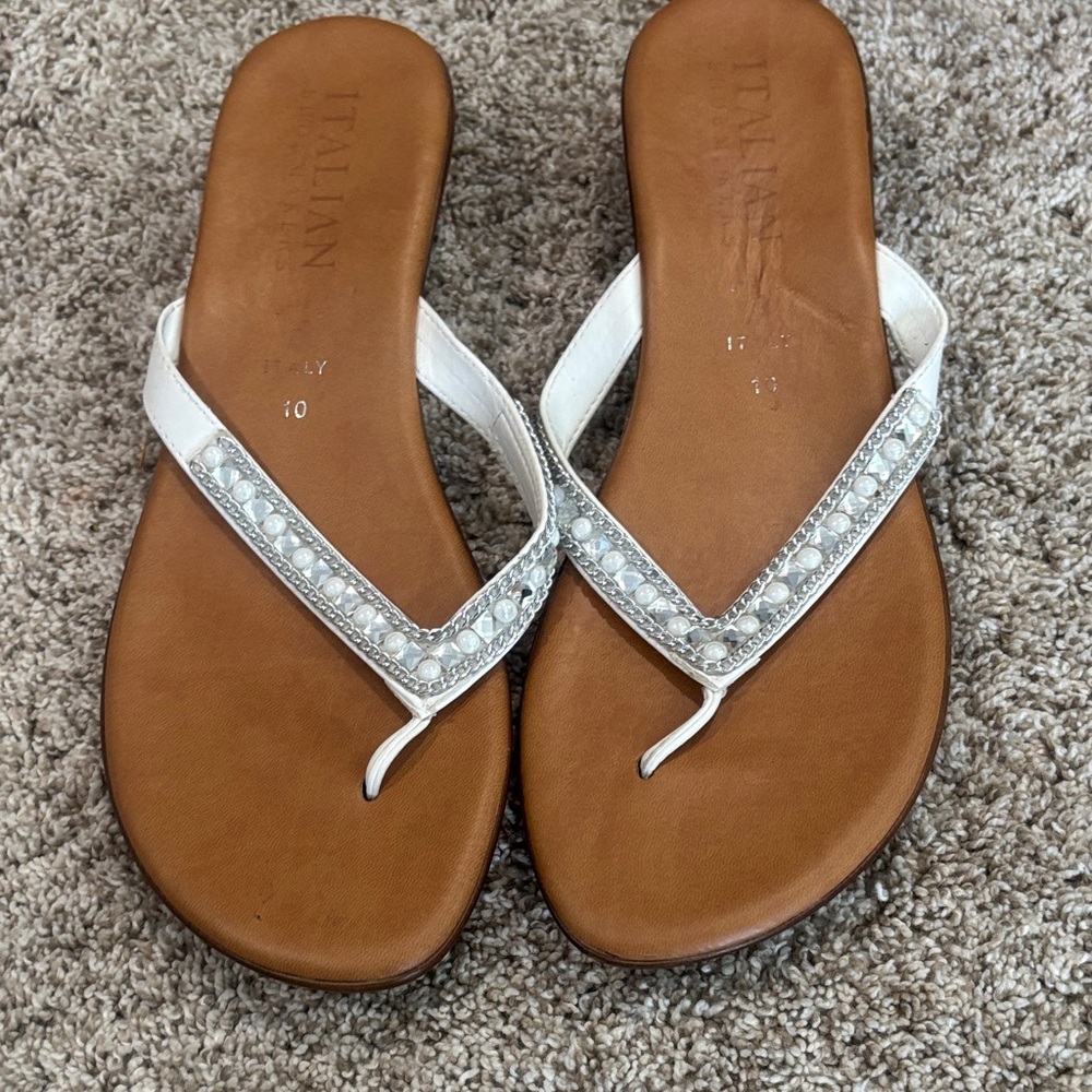 👟 3/$10 - Elegant White Sandals with Rhinestone Accents